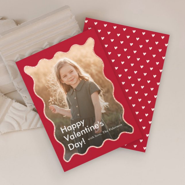 Cartes Pour Fêtes Annuelles Photo simple moderne Wavy Valentine's (Modern Wavy Photo Valentine's Day Holiday Cards.)