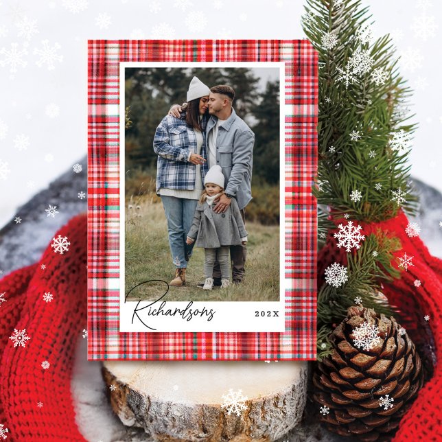 Cartes Pour Fêtes Annuelles Photos de la famille de la plie rouge et blanche (Cozy Red and White Plaid Flannel Family Photo Holiday Card)