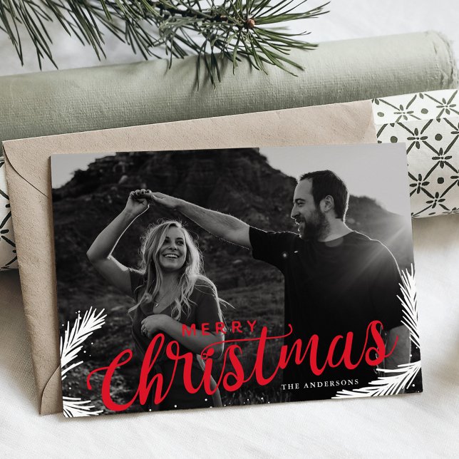 Cartes Pour Fêtes Annuelles Pine Branches Merry Christmas Red Script Overlay (Créateur téléchargé)
