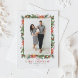 Cartes Pour Fêtes Annuelles Poinsettias vintages aiguilles de pin Photo de Noë<br><div class="desc">Joyeux Noël! Envoyez vos souhaits et vos salutations de vacances à votre famille et à vos amis avec cette carte postale de Noël florale personnalisable. Il est doté d'un cadre aquarelle de pinecones, aiguilles de pin, creux, baies et poinsettia. Personnalisez en ajoutant des noms, des messages et une photo verticale....</div>