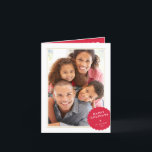 Cartes Pour Fêtes Annuelles PORTRAIT PHOTO moderne minimaliste tache festive r<br><div class="desc">par kat massard >>> WWW.SIMPLYSWEETPAPERIE.COM<<< An elegant card design featuring quote that you can change yourself! White geometric border on the backside, giving you the opportunity to handwrite a personal message or place a full portrait photo. NOTE >> Contactez-moi kat@simplysweetpaperie.com si vous avez besoin d'aide pour redimensionner vos photos à...</div>