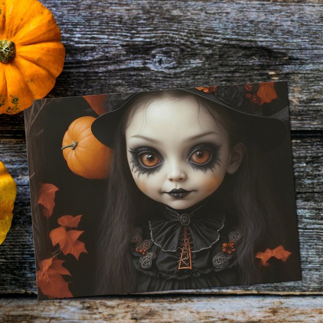 Cartes Pour Fêtes Annuelles Poupée de sorcière déplaisante Orange Yeux Haunwee (Creepy witch girl doll Halloween postcard)