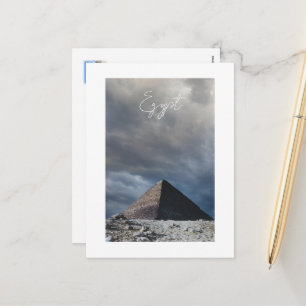 Cartes Pour Fêtes Annuelles Pyramide antique avec ciel orageux, Égypte
