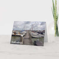 Quai avec bateaux et yachts à Marken Pays-Bas