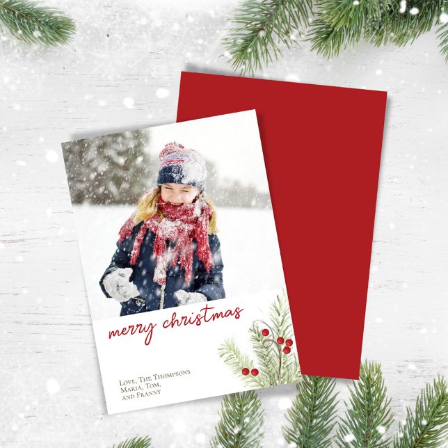 Cartes Pour Fêtes Annuelles Red Holly Berries Joyeux Noël une photo (Merry Christmas photo card with red and green greenery design.)