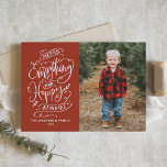 Cartes Pour Fêtes Annuelles Red Merry Tout et Happy Always Photo<br><div class="desc">Joyeux tout, et heureux toujours ! Envoyez des salutations chaudes à votre famille et à vos amis avec cette carte de vacances personnalisable. Il présente une calligraphie moderne et festive. Personnalisez cette carte de vacances photo en ajoutant vos propres détails. Cette carte de vacances moderne est disponible sur d'autres cartes....</div>