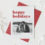 Cartes Pour Fêtes Annuelles Red Retro Bold Typographie Photo Joyeuses Fêtes<br><div class="desc">Joyeuses fêtes ! Envoyez vos souhaits de vacances à votre famille et à vos amis avec cette carte de vacances moderne personnalisable. Il présente une typographie rétro et audacieuse avec un accent d'arbre de Noël. Personnalisez cette carte de vacances photo en ajoutant vos propres détails. Cette carte de vacances joyeuses...</div>