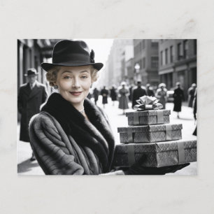 Cartes Pour Fêtes Annuelles Retro Lady in the Busy Street Holding Présents