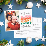 Cartes Pour Fêtes Annuelles Retro nous croyons en Père Noël Noël photo de fami<br><div class="desc">Envoyez cette carte postale de Noël rétro pour partager le bonheur,  l'amour,  une touche de joie festive,  et une ambiance vintage et joyeuse avec vos proches. Ajoutez une de vos photos de famille préférées pour la personnaliser et capturer la beauté de la saison.</div>