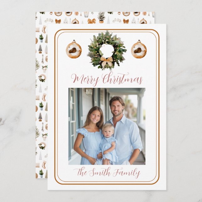 Cartes Pour Fêtes Annuelles Rose Gold Classic Wreath Grandmillennial Photo (Devant / Derrière)