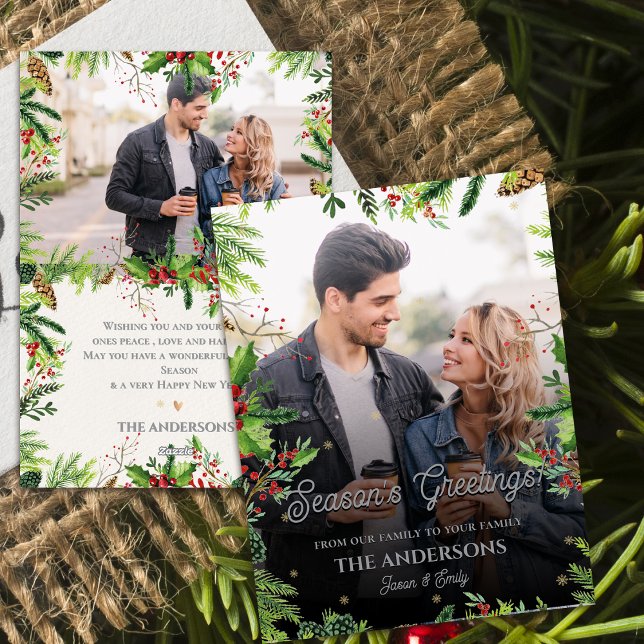 Cartes Pour Fêtes Annuelles Salutations de la saison de Noël Deux photos (Christmas Greenery Season’s Greetings Two Photos Holiday Card)