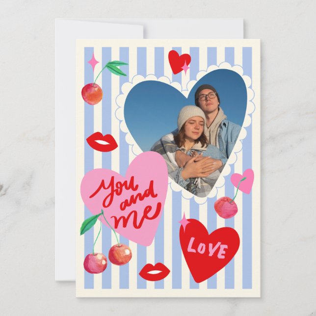 Cartes Pour Fêtes Annuelles Scallop Photo Frame Hearts Cherries Initials Love (Devant)