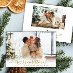 Cartes Pour Fêtes Annuelles Script Gold moderne minimaliste 2 Photo Joyeux Noë<br><div class="desc">Mini Élégant Design Gold Script 2 Photo Joyeux Script de Noël Carte de vacances. Ce modèle festif, minimaliste simple, fantaisiste deux (2) photo de vacances avec carte de voeux de Noël présente "Joyeux Noël" texte de bienvenue dans une main lettrée tourbillonnant swash-tail police calligraphie script or couleur photo superposition. À...</div>