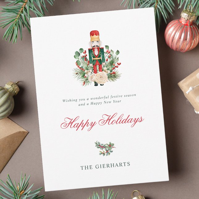 Cartes Pour Fêtes Annuelles Script moderne Casse-noix Joyeux vacances (Happy Holidays Nutcracker Christmas Greenery Greetings )