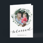 Cartes Pour Fêtes Annuelles Script noir moderne Élégant Foliage Eucalyptus<br><div class="desc">Envoyer des voeux et des salutations de vacances à des amis, des collègues et de la famille dans simple, mignon, chic, élégant et moderne design photo festif, nature style couleur plié carte de fin de année! Un cadre de couronne de feuilles d'aquarelle doux peint en vert (pin, eucalyptus, fougères) avec...</div>