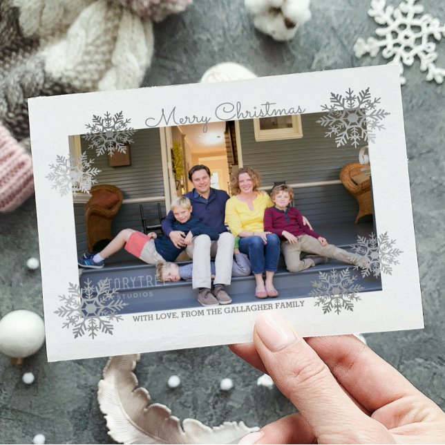 Cartes Pour Fêtes Annuelles Silver Shimmerger Chic Snowflake photo de vacances (Silver Shimmering Chic Snowflake Holiday Photo Card)