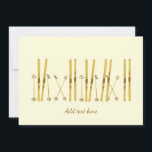 Cartes Pour Fêtes Annuelles Skis Gold | Ski Vintage Crème hiver<br><div class="desc">Ski alpin moderne,  ski,  design sur le thème du skieur avec skis dorés et bâtons dorés. Simple illustration de ski en or de vacances festives pour les amateurs de ski.</div>