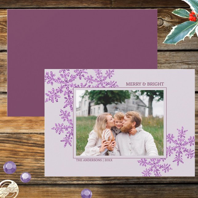 Cartes Pour Fêtes Annuelles Snowflake Violet Glam Élégante photo de Noël (This Christmas color trend is PURPLE and these custom Christmas cards feature your favorite photo)