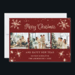 Cartes Pour Fêtes Annuelles Sparkly rouge Flocon de neige Collage photo<br><div class="desc">Joli collage photo rouge Joyeux Noël et Bonne Année carte avec des flocons de neige et des étoiles sur le devant et la chute de neige à l'arrière. Personnalisez facilement cette carte de vacances élégante avec vos photos et texte.</div>