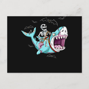 Cartes Pour Fêtes Annuelles Squelette chevauchant un requin zombie – cadeau d'