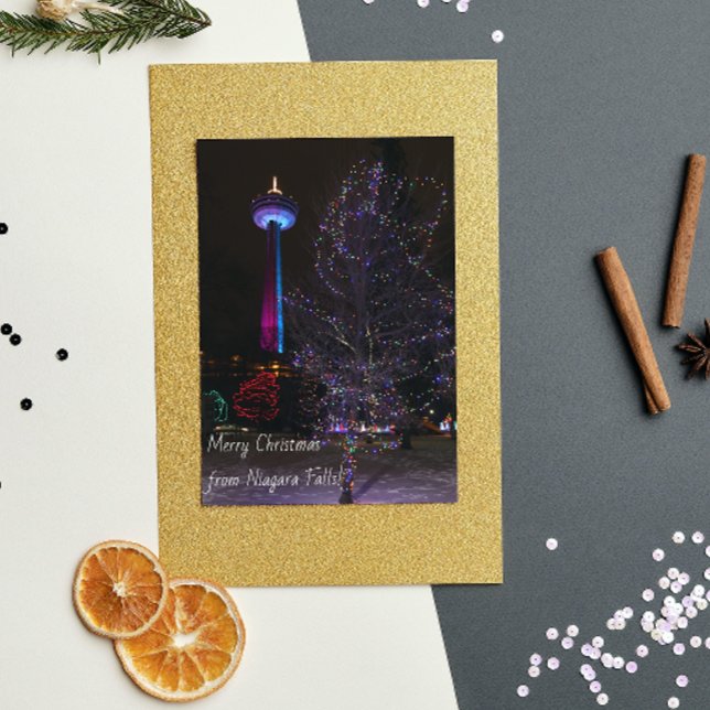 Cartes Pour Fêtes Annuelles Tour Skylon de Niagara Falls avec feux de Noël (Créateur téléchargé)