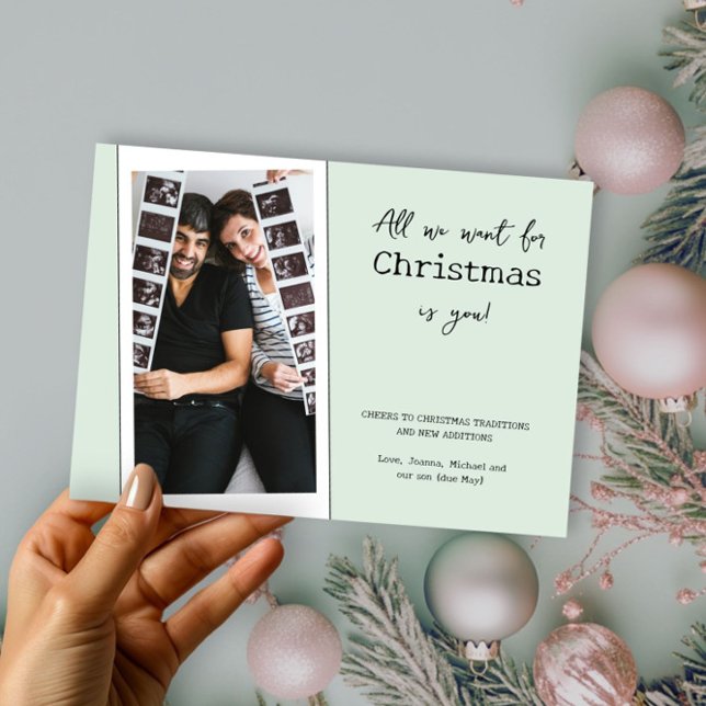 Cartes Pour Fêtes Annuelles Tout ce que nous voulons pour Noël est vous Grosse (All we want for Christmas is you - Christmas Card Pregnancy Announcement by Darling & May)