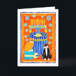 Cartes Pour Fêtes Annuelles Tuxedo et Tabby Cat célèbrent Hanoukka<br><div class="desc">Un chat tuxedo noir et blanc et un chat tabby orange fêtent Hanoukka avec une menorah,  un dreidel et une gélule Hanoukka. Vierge à l'intérieur en attendant votre message spécial !</div>