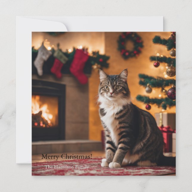 Cartes Pour Fêtes Annuelles Un chat avec sapin de Noël et cheminée (Devant)