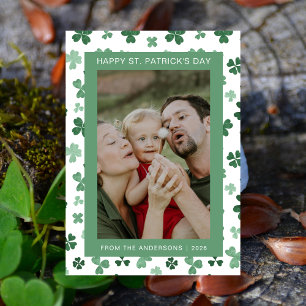 Cartes Pour Fêtes Annuelles Un shamrock chanceux minimaliste, photo de la fête