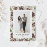 Cartes Pour Fêtes Annuelles Vintage Aquarelle Pine Cônes Photo Noël<br><div class="desc">Célébrez la saison avec une carte postale de Noël personnalisable avec des cônes de pin d'aquarelle. Ce design d'inspiration nature met en valeur la beauté rustique des cônes de pin peints à la main, apportant une touche de nature à vos salutations de vacances. La carte postale de Noël en aquarelle...</div>
