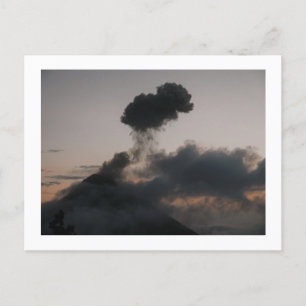 Cartes Pour Fêtes Annuelles Volcan Fuego au Guatemala
