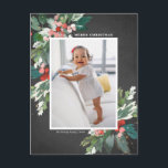 Cartes Pour Fêtes Annuelles Watercolor Hollies Faux Chalkboard Noël Photo<br><div class="desc">Envoyez à vos proches Noël cette saison avec cette belle carte postale de Noël rustique. Il présente des creux aquarelle, des accents faux feuille d'or, des motifs de fête assortis, du papier faux tableau et de la typographie moderne. Les textes sont entièrement modifiables. Personnalisez cette carte postale de Noël en...</div>