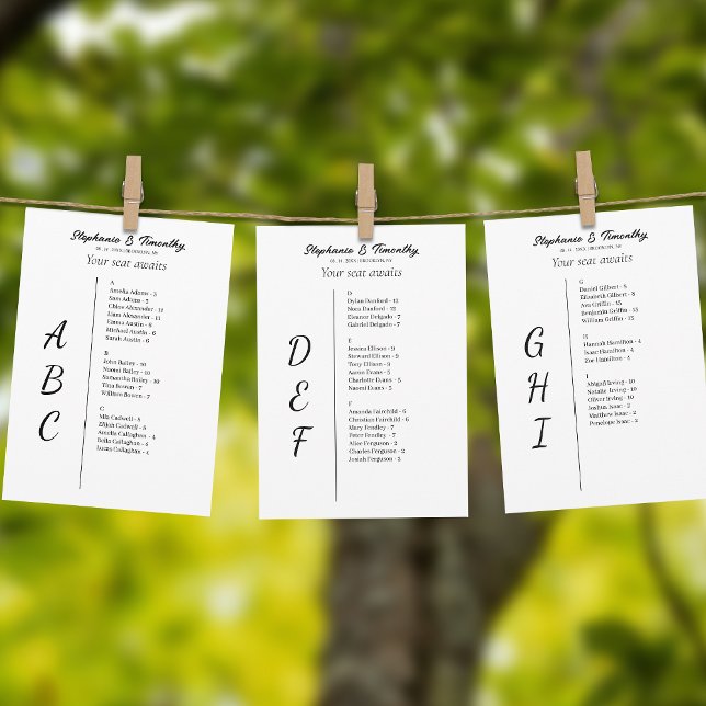 Cartes simples de Mariage Alphabétique (Easily guide guests to their seats with alphabetically ordered seating chart cards.)