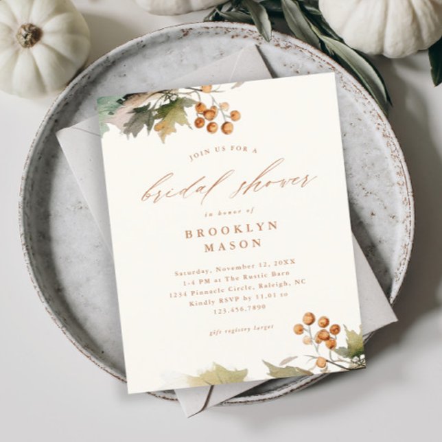Carton d'invitation de douche de mariée Rustique d (Rustic fall greenery bridal shower invitations.)