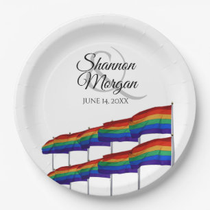 Carton Drapeaux arc-en-ciel de la fierté gay assiettes en