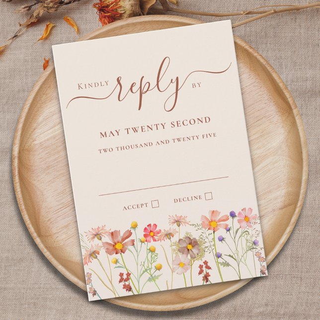 Cartons Réponse Boho Fall Wildflower Beige Terracotta Rust Wedding (Boho fall Wildflower meadow beige terracotta rust floral Wedding RSVP Card Elegant script)
