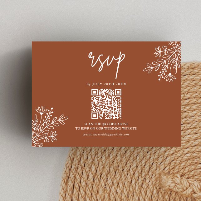 Cartons Réponse Boho Terracotta Orange Brûlé Code QR de Mariage (Boho terracotta QR code RSVP card simplifies guest replies while adding warm rustic charm.)
