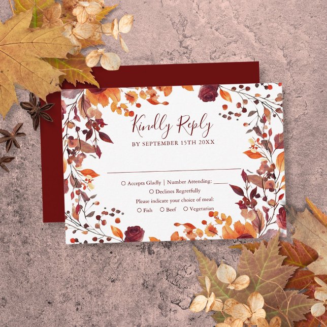 Cartons Réponse Burgundy Automne Feuilles Florales Mariage (Burgundy Fall Autumn Leaves Floral Wedding RSVP Card)