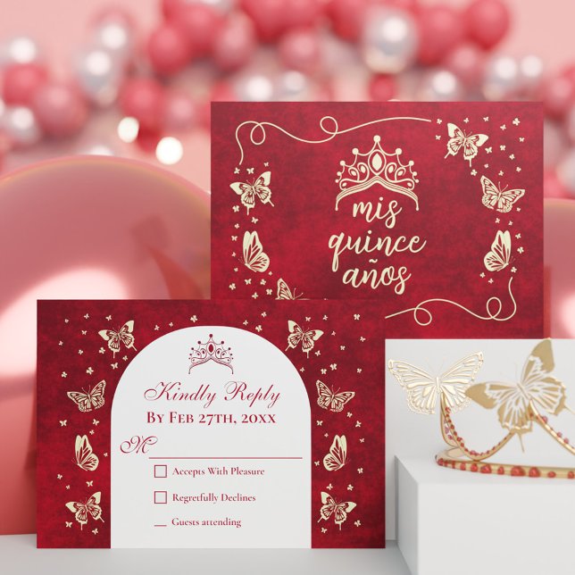 Cartons Réponse Elégant Rouge Quinceañera 15ème Gold Tiara Butterf (Elegant Red Quinceañera 15th Gold Tiara Butterfly RSVP Card)