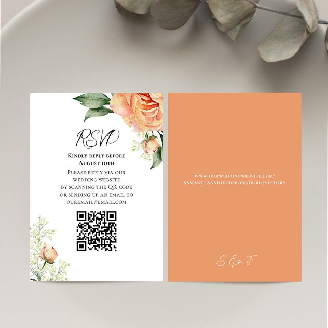 Cartons Réponse Mariage d'aquarelle de pêche Floral QR Code (Elegant wedding RSVP card with watercolor peach floral design.)