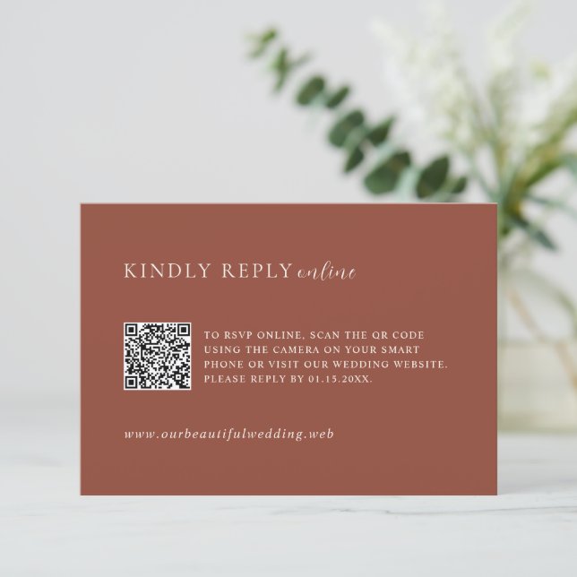 Cartons Réponse Mariage éditorial moderne avec code QR cuivre rust (Debout devant)