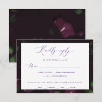 Moody Purple Blooms Mariage gothique
