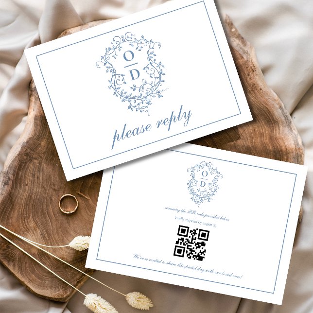 Cartons Réponse QR Code Dusty Blue Crest Monogram Mariage (Créateur téléchargé)
