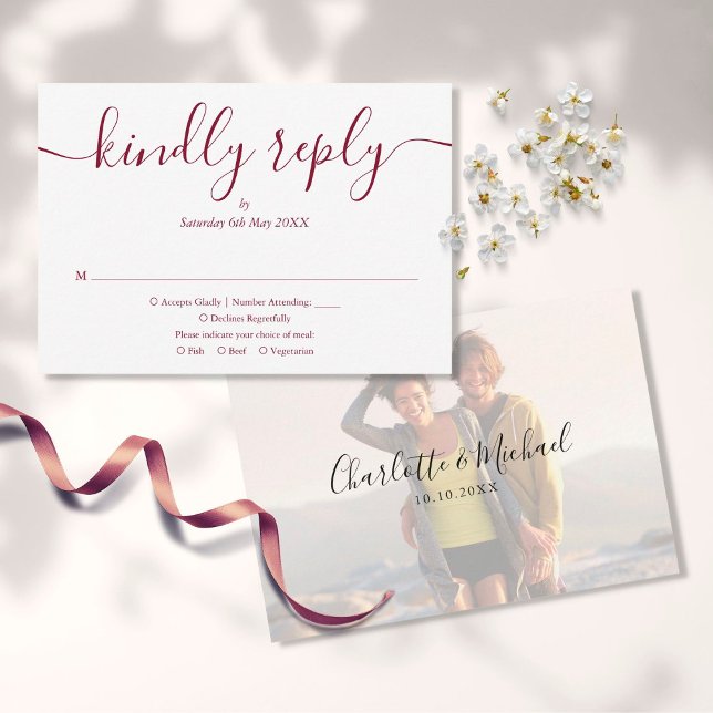 Cartons Réponse Simple Élégant Script Photo Mariage Burgundy (Créateur téléchargé)