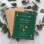 Casino nuit vert or d'anniversaire invitation<br><div class="desc">Une soirée Casino thème d'invitation d'anniversaire en vert et or. Une carte à jouer comme cadre. Modèles pour vos informations de fête. 1 feuille = 1 invite imprimé bord à bord.</div>