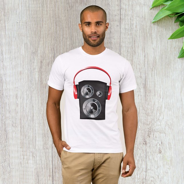 Casque Rouge Sur Un Haut-Parleur T-Shirt (Créateur téléchargé)