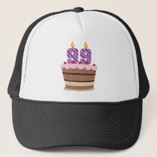 Casquette 99 ans sur le gâteau d'anniversaire