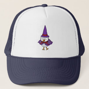 Casquette Adorable petit oiseau portant un costume de sorcie
