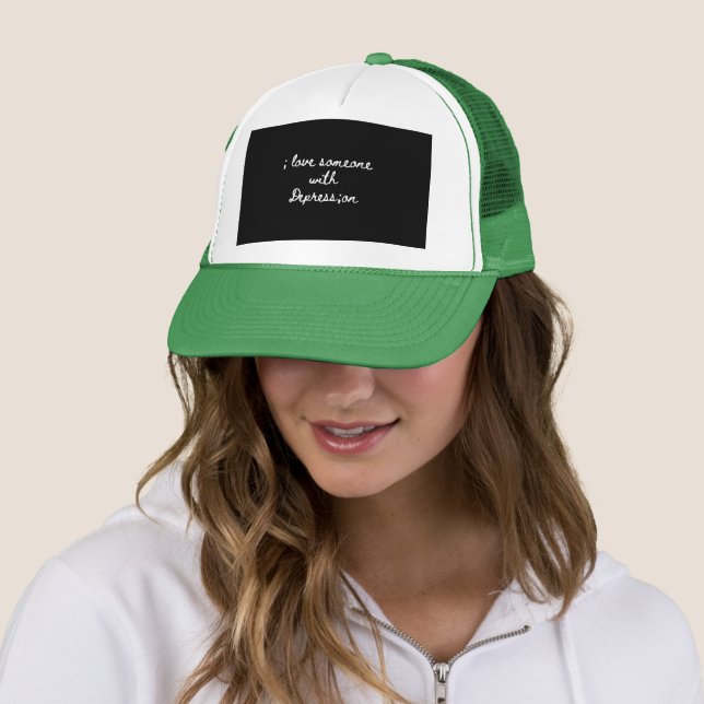 Casquette ; aimez quelqu'un avec Depress ; (En situation)