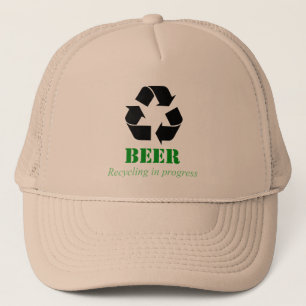 Casquette avec de la bière drôle réutilisant dire